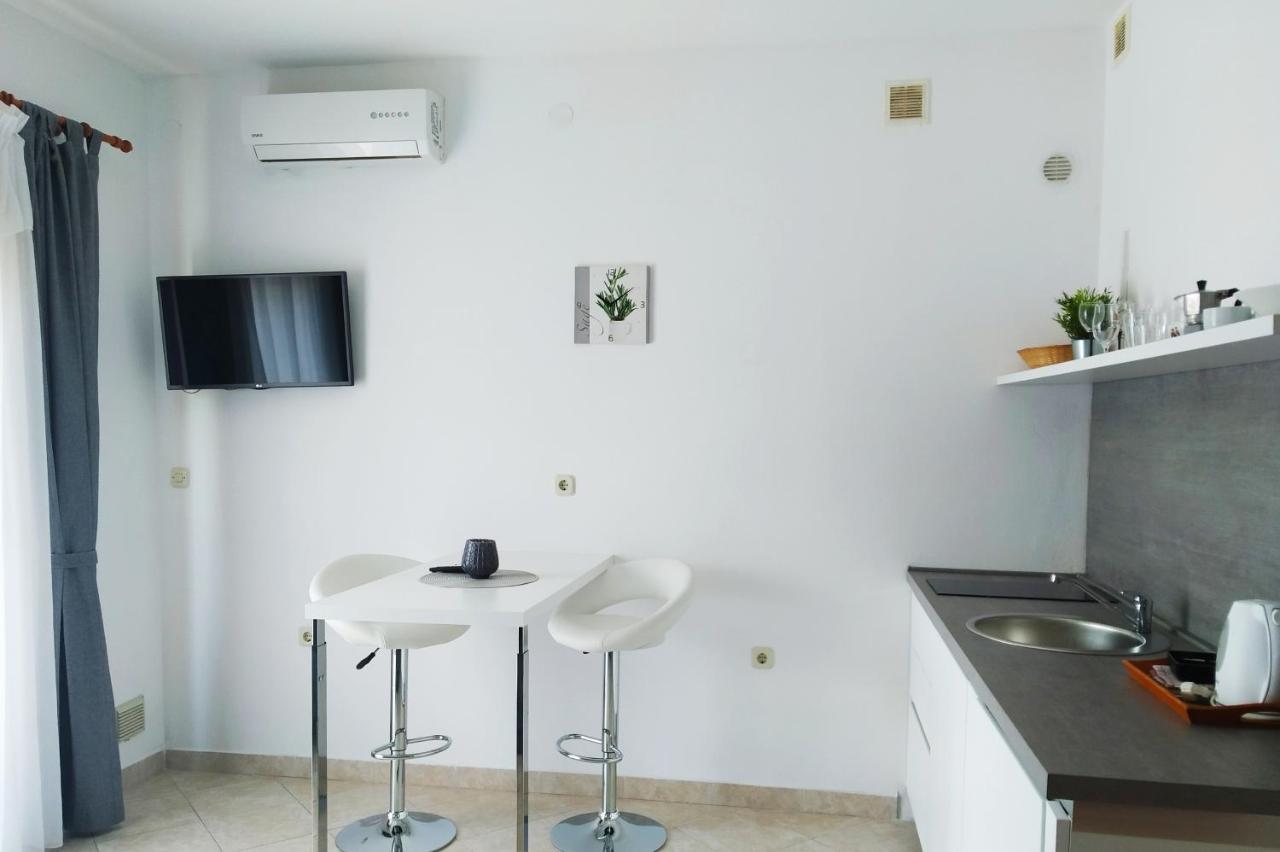Apartments Vanda Ровинь Экстерьер фото