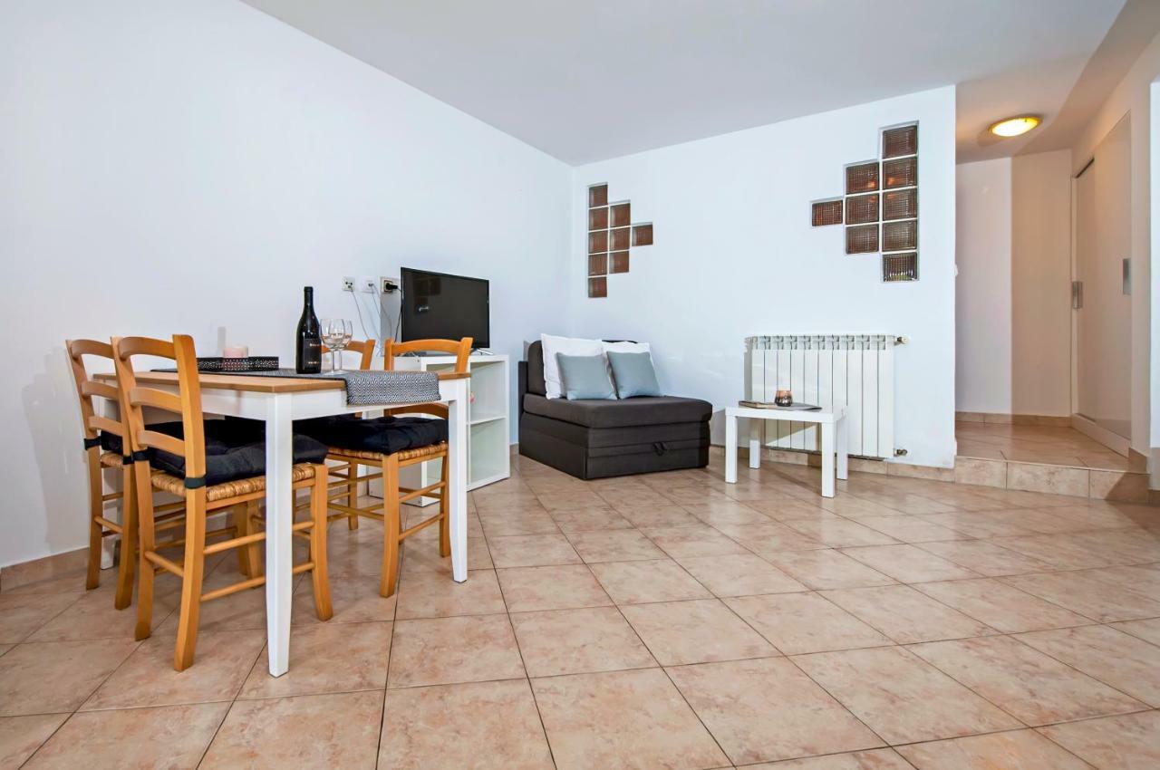 Apartments Vanda Ровинь Экстерьер фото